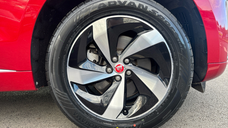 Jaguar F-Pace 2.0 D200 R-Dynamic S 5dr Auto AWD Diesel Estate